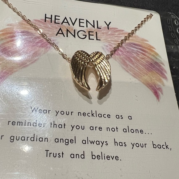 Jewelry - Heavenly Angel Wing Necklace